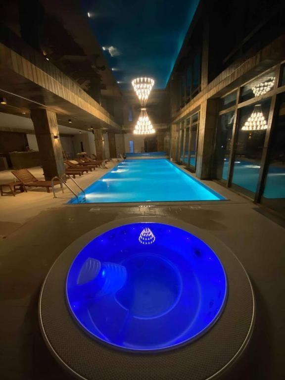 Atrium Mountain View Apartment, New * غودوري